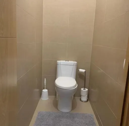 דירה Golden Luxury שיופוק